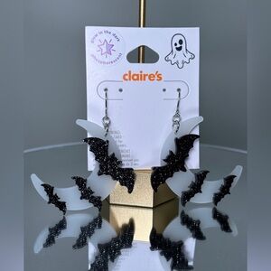 Claire’s Halloween Glow in the Dark Earrings NWT